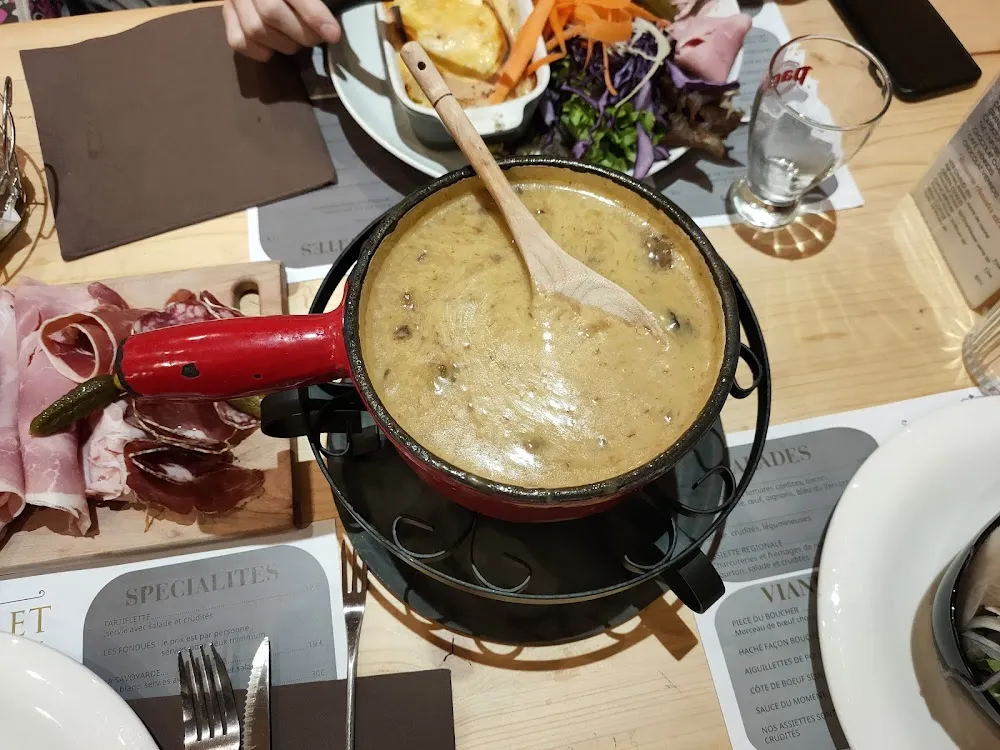 Fondue Royale Aux Cèpes